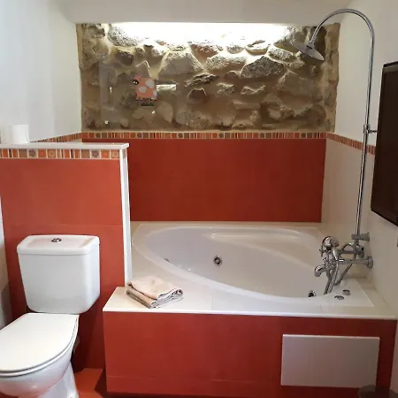 Casas Lucas - Carleo Outes