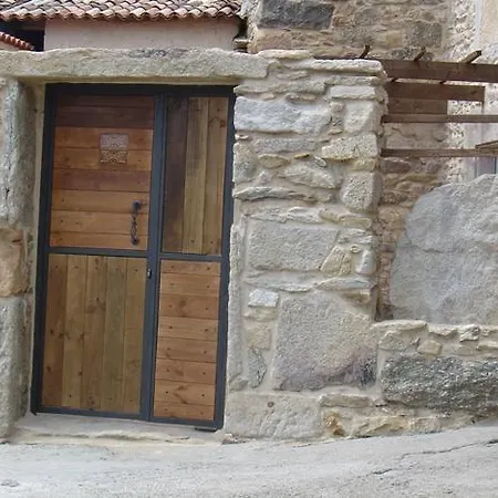 Casas Lucas - Carleo Outes