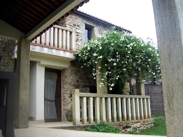 Casas Lucas - Carleo Feriehus Outes