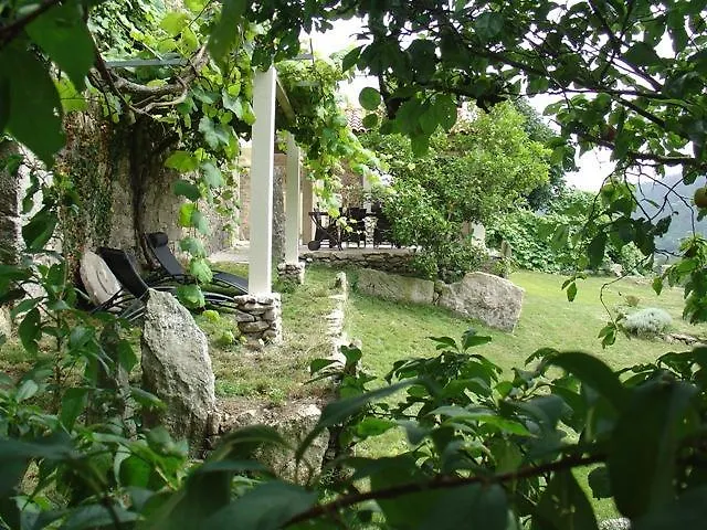 Casas Lucas - Carleo Outes